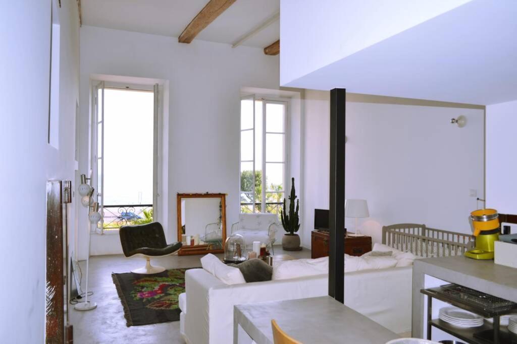 06J - Superb Duplex Loft With Ac - Sea View Lejlighed Nice Eksteriør billede