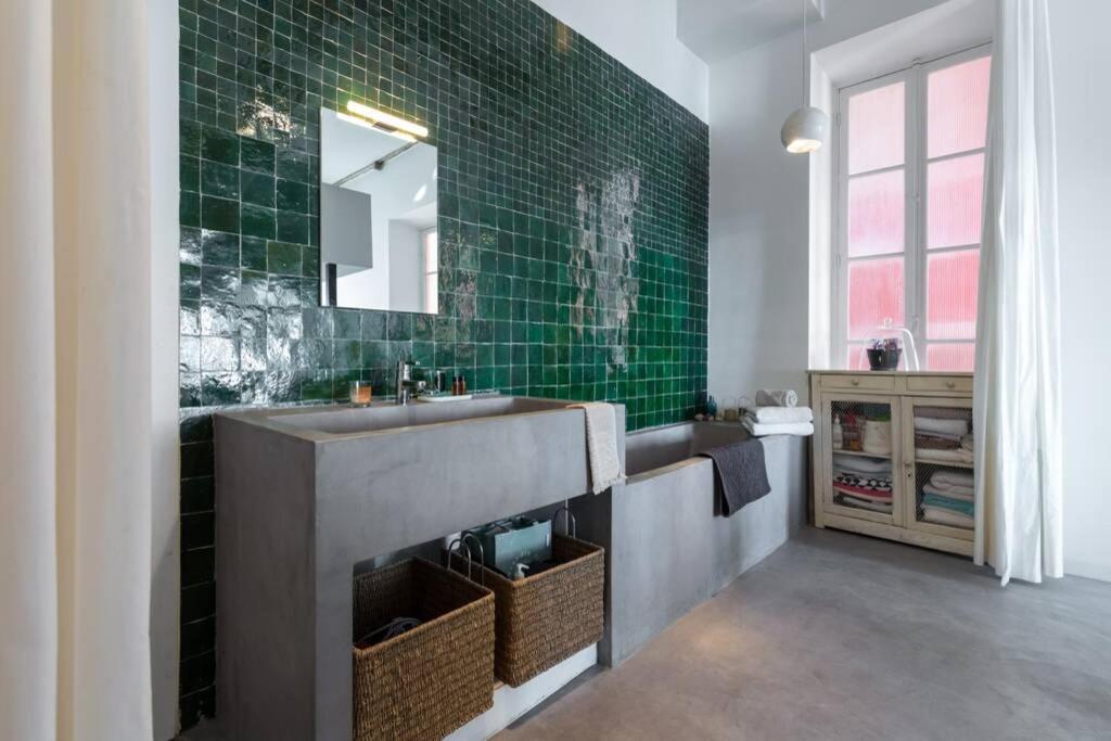 06J - Superb Duplex Loft With Ac - Sea View Lejlighed Nice Eksteriør billede